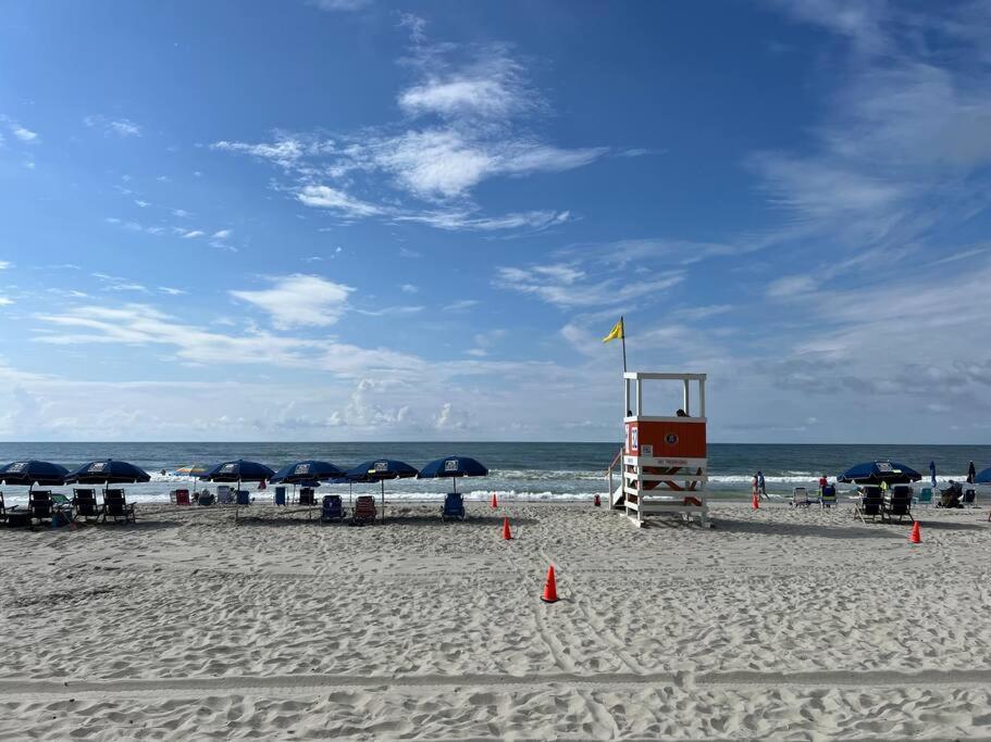 Stylish Haven New Walk To The Ocean Smart Tvs Wifi Apartment Myrtle Beach Bagian luar foto