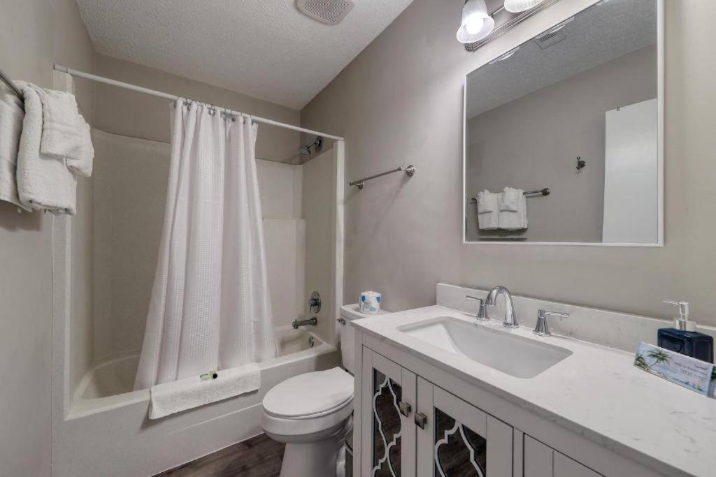Stylish Haven New Walk To The Ocean Smart Tvs Wifi Apartment Myrtle Beach Bagian luar foto